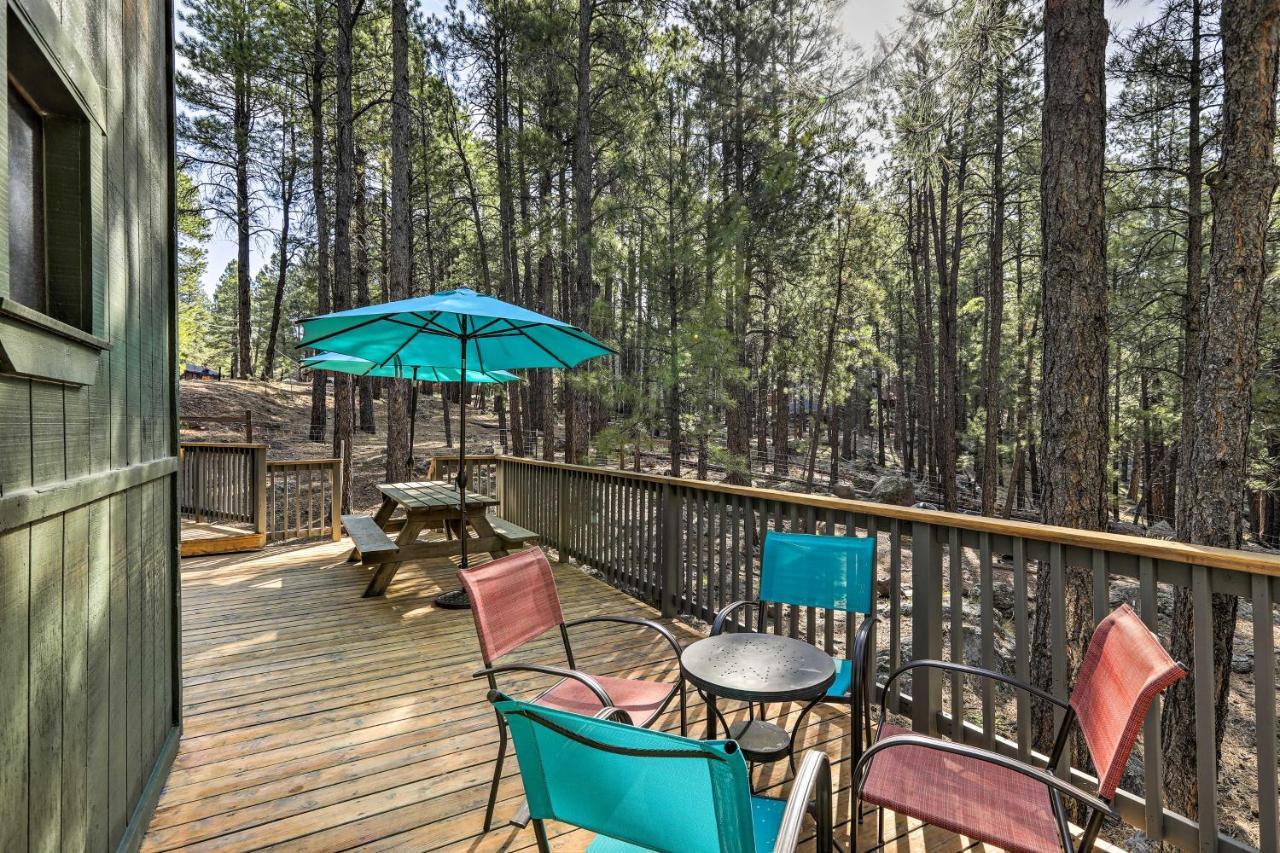 Woodsy Flagstaff Hideaway With Deck And Sunroom! Mountainaire Luaran gambar
